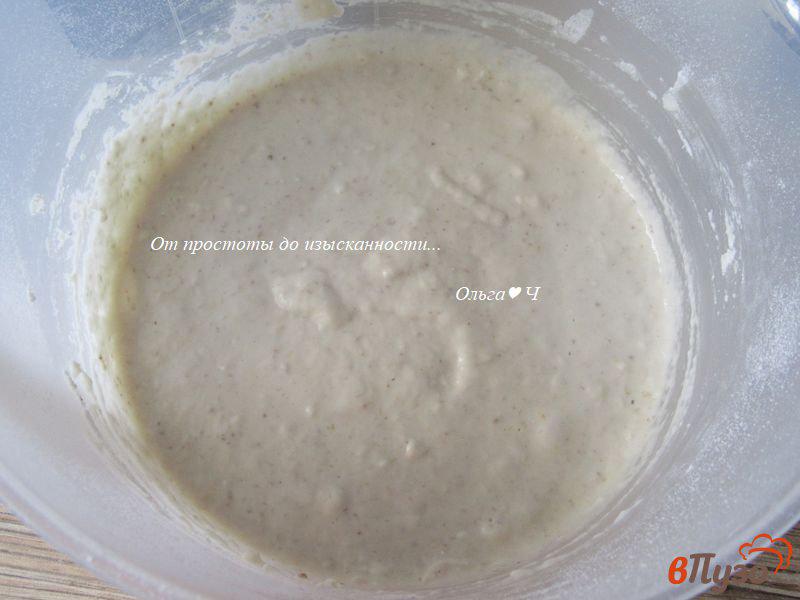 Фото приготовление рецепта: Пшенично-ржаной хлеб с тыквенными семечками шаг №2