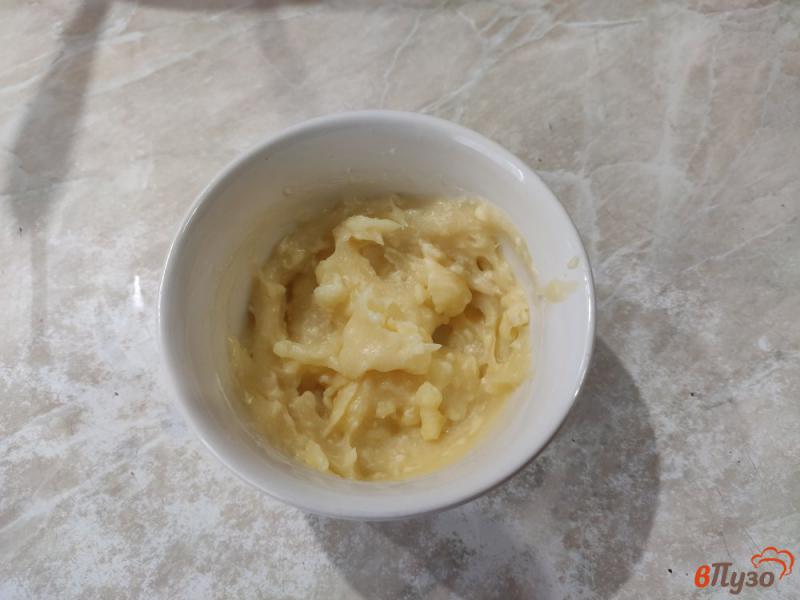 Фото приготовление рецепта: Тонкие блинчики с медово масляным соусом шаг №8
