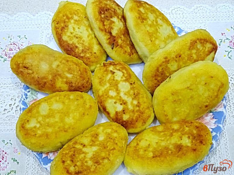 Фото приготовление рецепта: Картофельные зразы с куриной печенью шаг №13