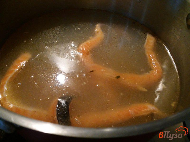 Фото приготовление рецепта: Солянка рыбная из форели шаг №10