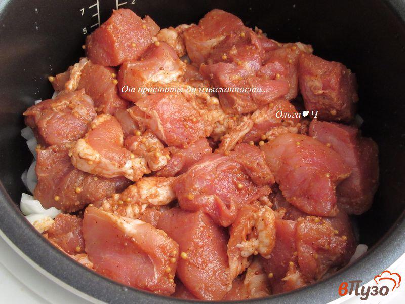 Фото приготовление рецепта: Шашлык в томатном соусе в мультиварке шаг №6
