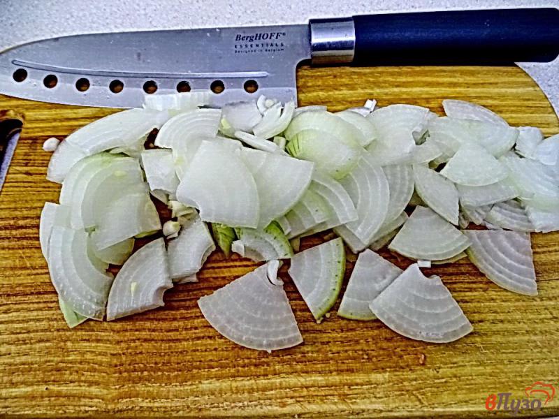 Фото приготовление рецепта: Свинина тушеная с картофелем и фасолью шаг №3