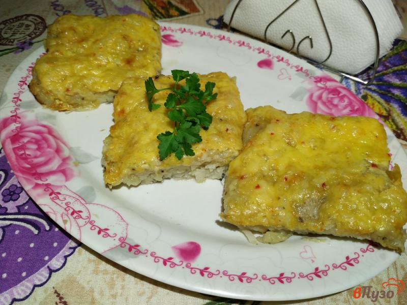 Фото приготовление рецепта: Хек с картофелем под сырной корочкой шаг №12
