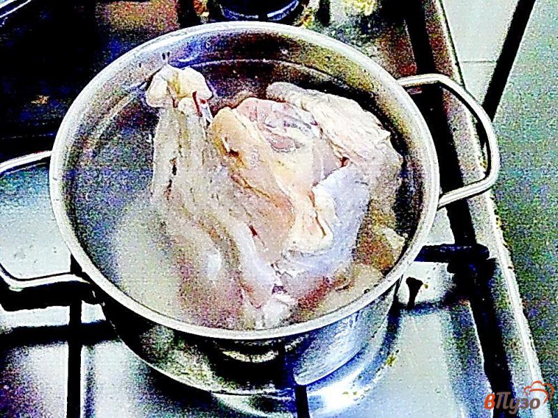 Фото приготовление рецепта: Подлива с грибами и сливками на курином бульоне шаг №1