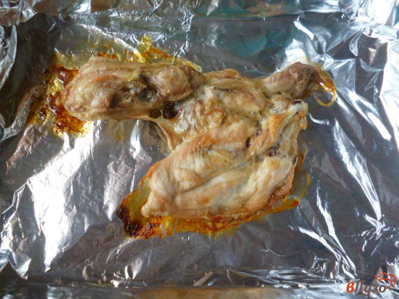 Фото приготовление рецепта: Куриный бульон с домашней лапшей шаг №2