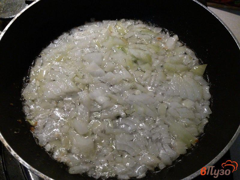 Фото приготовление рецепта: Суп с фрикадельками шаг №2