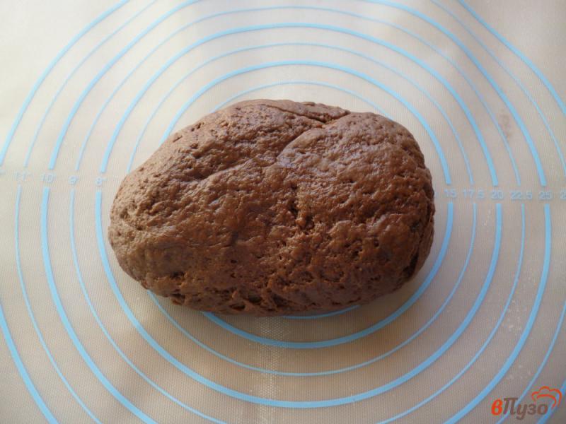 Фото приготовление рецепта: Шоколадное печенье на сметане шаг №4