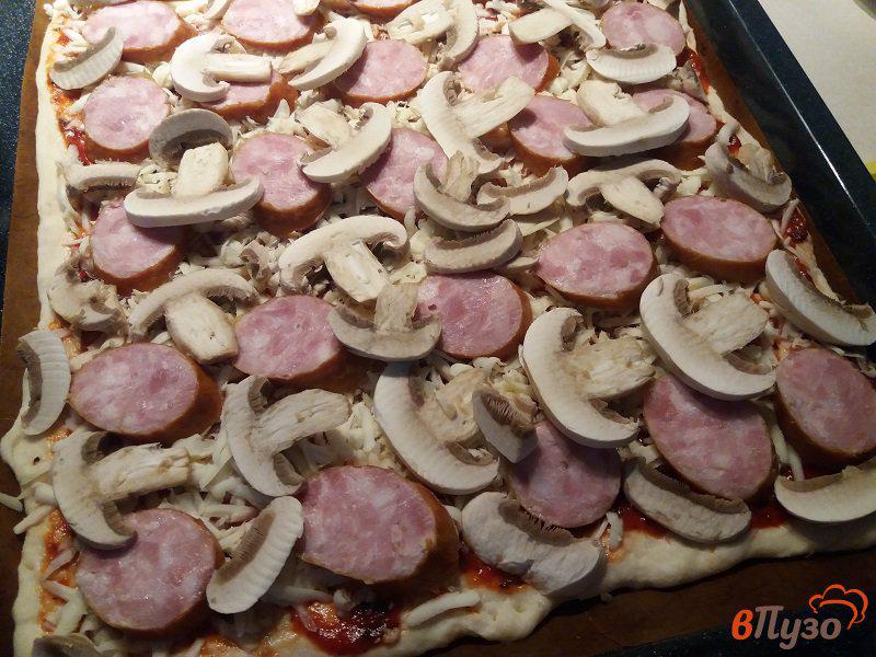 Фото приготовление рецепта: Пицца Ассорти шаг №9
