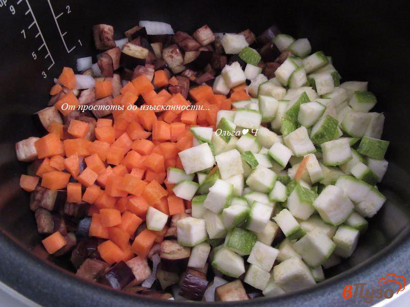 Фото приготовление рецепта: Овощное рагу с соевым соусом шаг №2