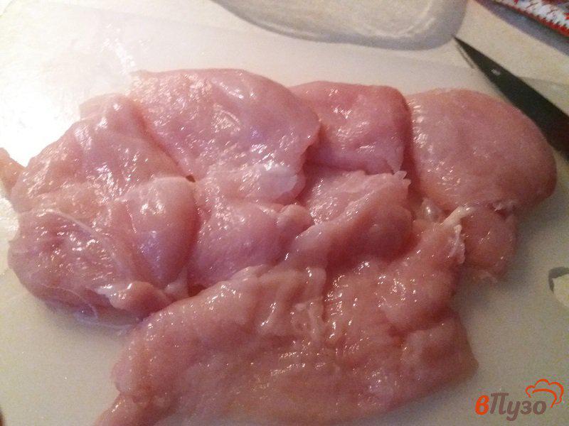 Фото приготовление рецепта: Шницель из куриного филе шаг №2