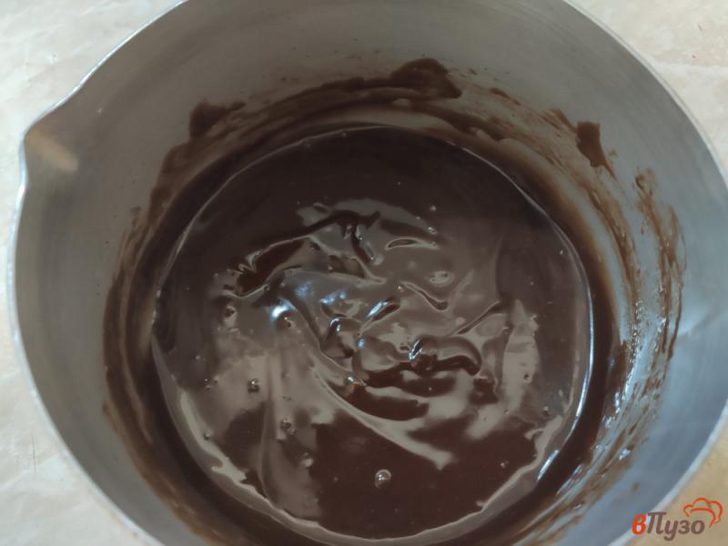 Фото приготовление рецепта: Кокосовые конфеты в шоколаде шаг №8