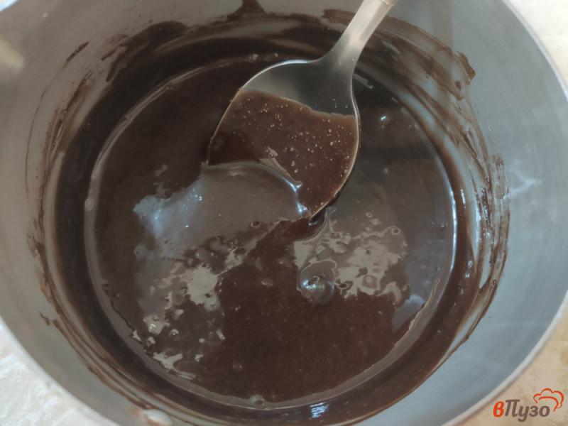 Фото приготовление рецепта: Творожные шоколадные оладьи шаг №2