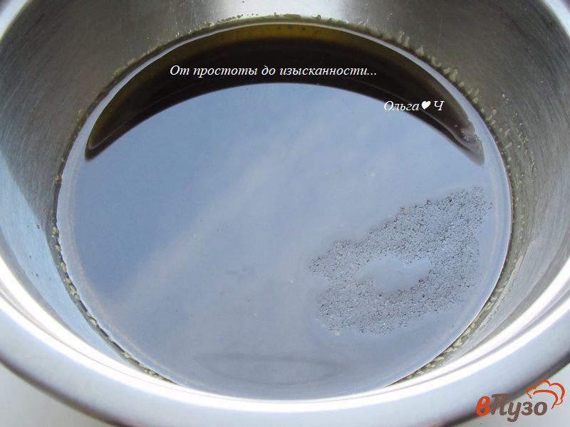 Фото приготовление рецепта: Цельнозерновые рогалики с урбечем из семечек шаг №1
