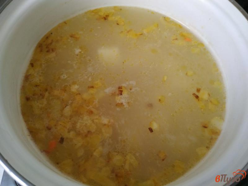 Фото приготовление рецепта: Куриный суп с булгуром шаг №8