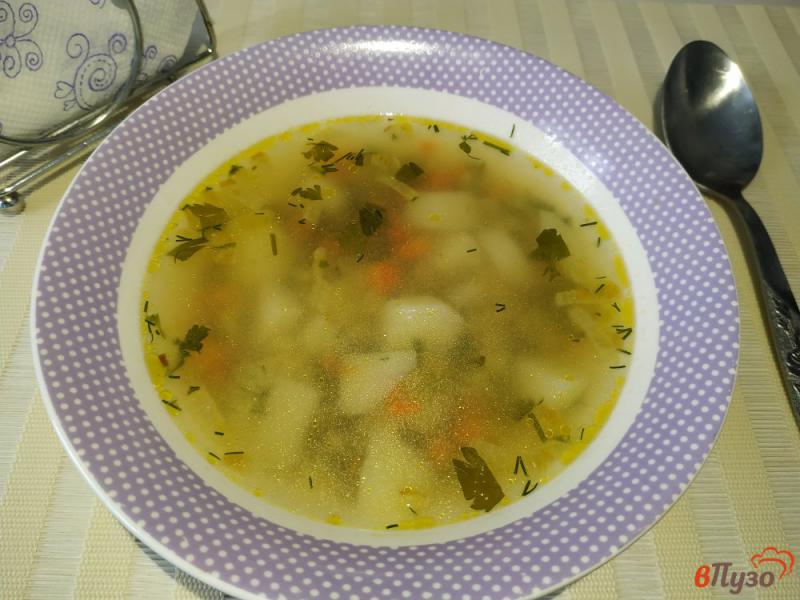 Фото приготовление рецепта: Куриный суп с булгуром шаг №10