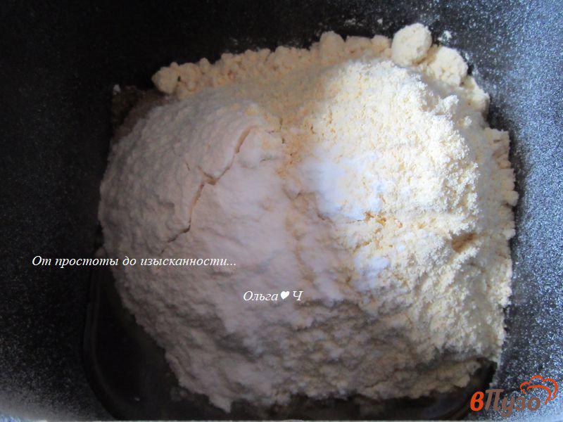 Фото приготовление рецепта: Сметанно-кукурузный кекс в хлебопечке шаг №2