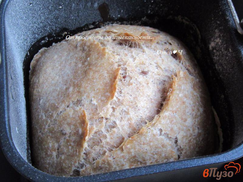 Фото приготовление рецепта: Сметанный цельнозерновой хлеб с семенами льна шаг №4