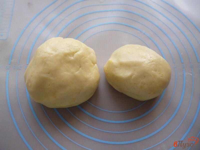 Фото приготовление рецепта: Песочное печенье с вареньем шаг №5
