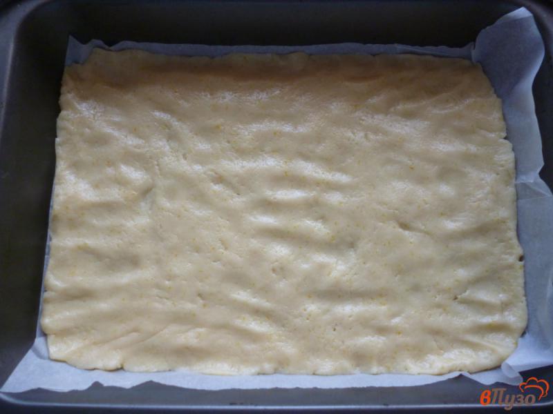 Фото приготовление рецепта: Песочное печенье с вареньем шаг №6