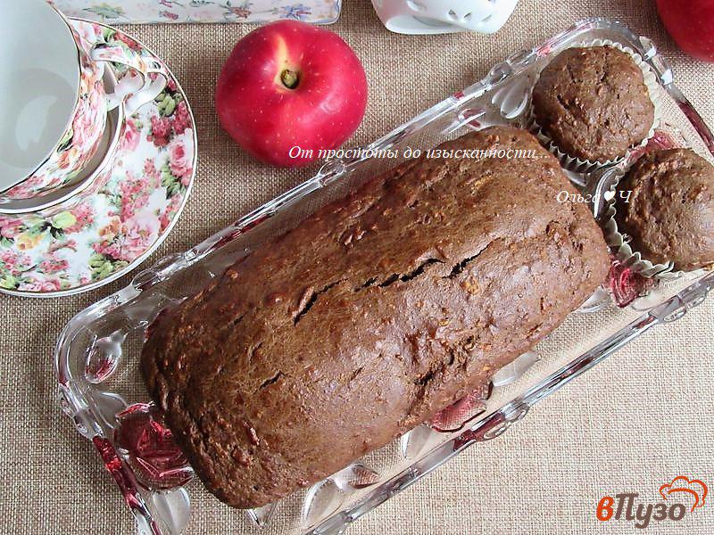 Фото приготовление рецепта: Шоколадно-яблочный кекс шаг №8