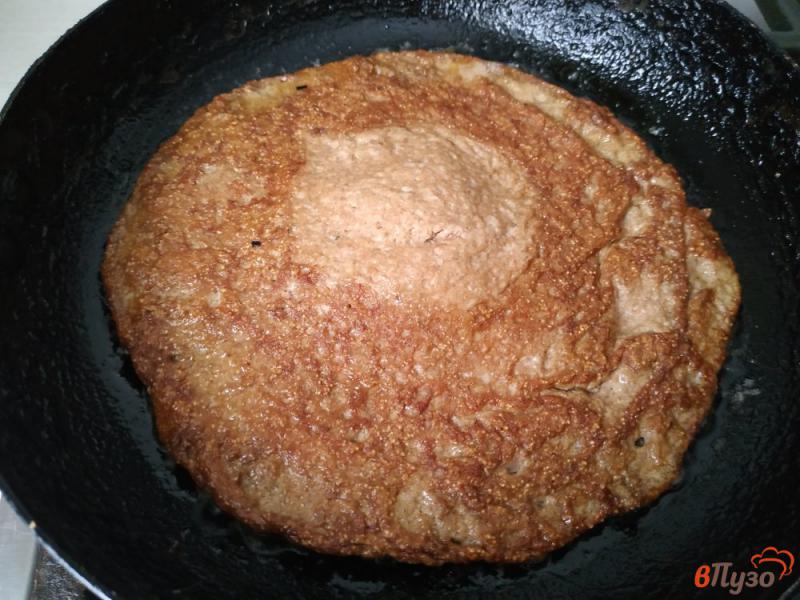Фото приготовление рецепта: Печёночный торт с куриной печенью шаг №9