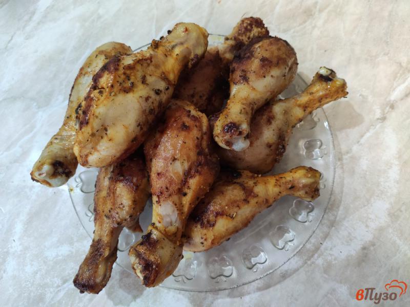 Фото приготовление рецепта: Куриные голени в тесте шаг №4