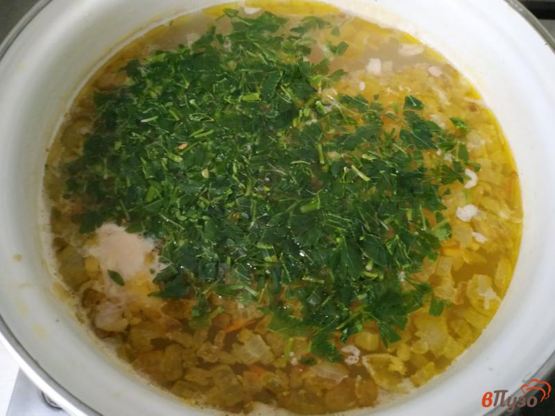Фото приготовление рецепта: Рисовый суп со свиной тушенкой шаг №8