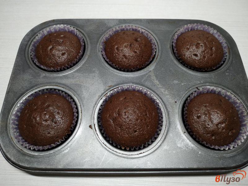 Фото приготовление рецепта: Постные шоколадные кексы шаг №7