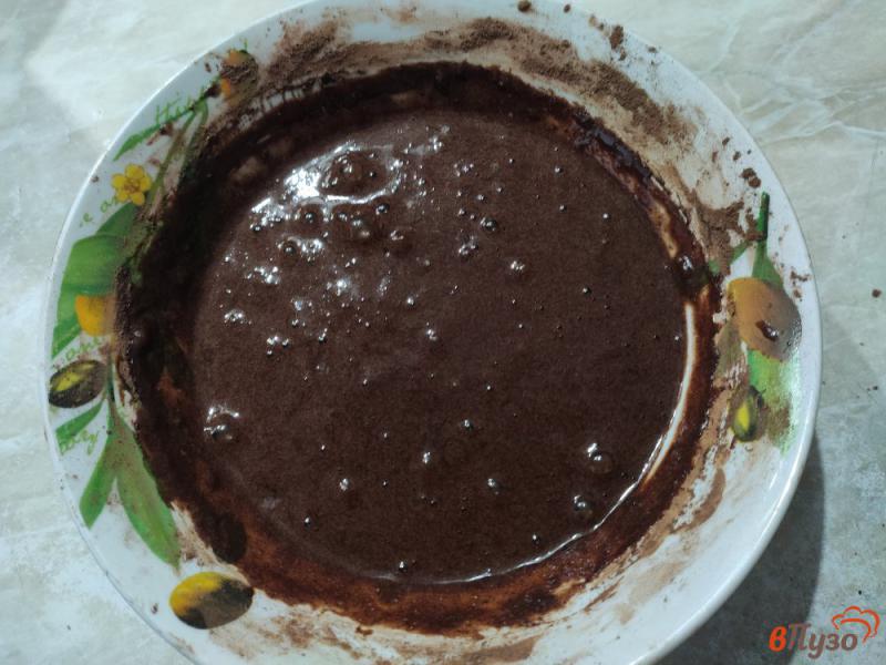 Фото приготовление рецепта: Быстрый шоколадный тортик с творожным кремом шаг №4