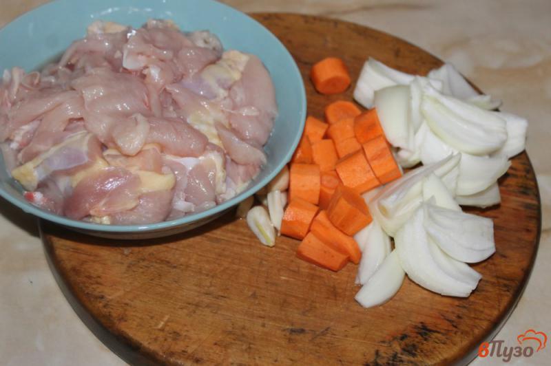 Фото приготовление рецепта: Паштет из куриного мяса со сливочным маслом шаг №1