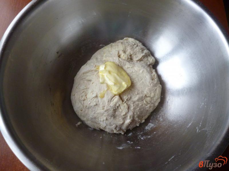 Фото приготовление рецепта: Хлеб с гречкой и шампиньонами шаг №6