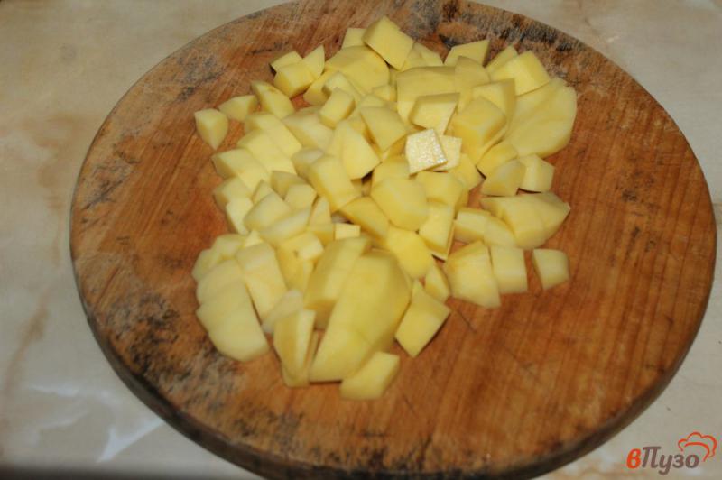 Фото приготовление рецепта: Картофельный суп с миксом замороженных овощей шаг №1