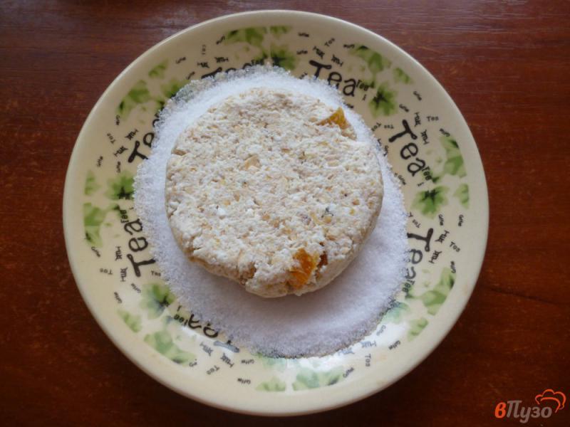 Фото приготовление рецепта: Творожное печенье с овсянкой шаг №4