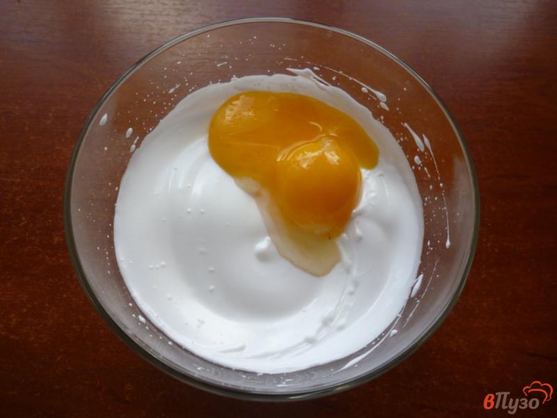Фото приготовление рецепта: Лимонное бисквитное печенье шаг №3