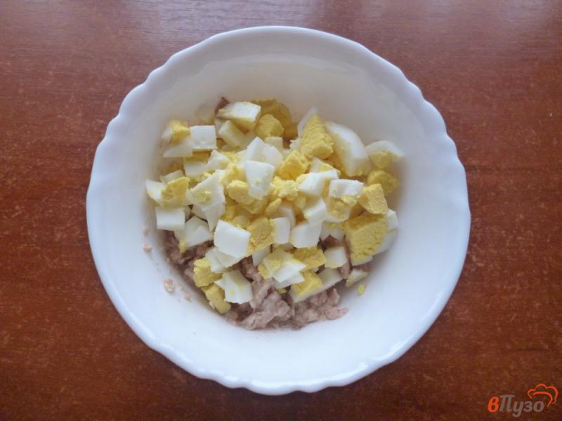 Фото приготовление рецепта: Закуска из печени трески в тарталетках шаг №2