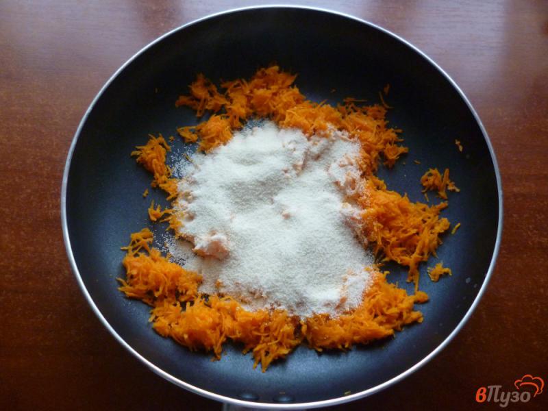 Фото приготовление рецепта: Сырники с морковью шаг №2