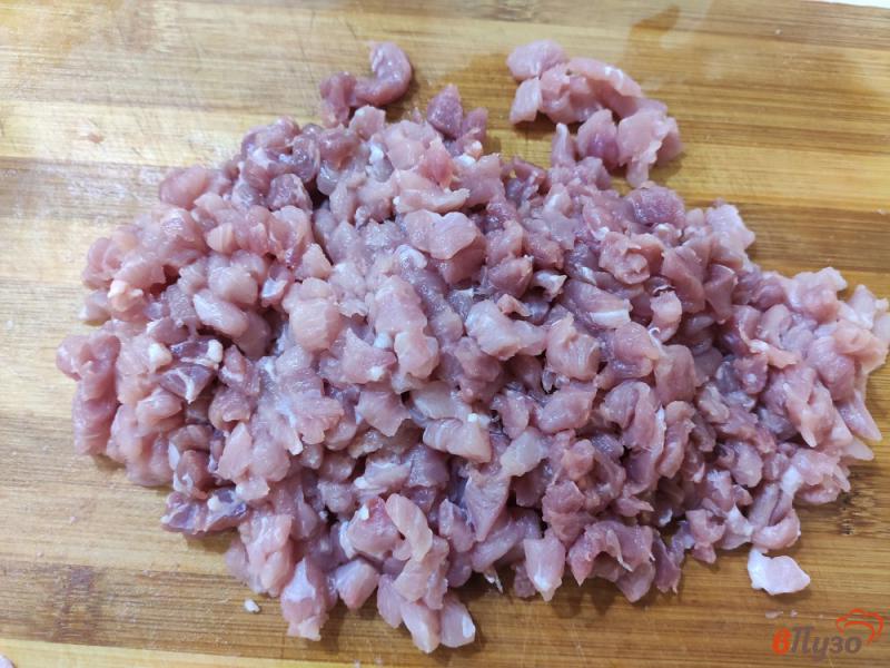 Фото приготовление рецепта: Рубленные котлеты из свинины с майонезом шаг №1