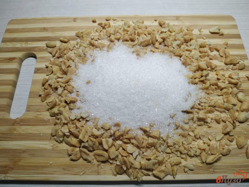 Фото приготовление рецепта: Киевское печенье с соленым арахисом шаг №3