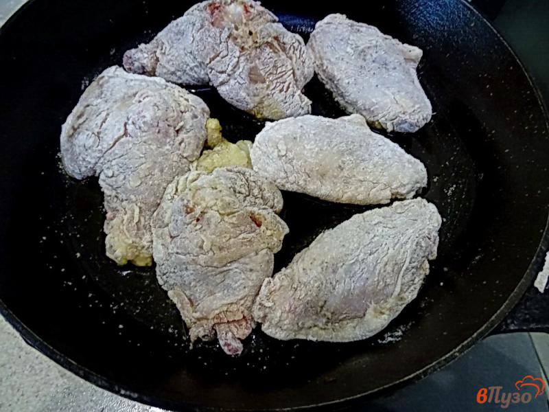 Фото приготовление рецепта: Куриная подлива со сметаной шаг №5