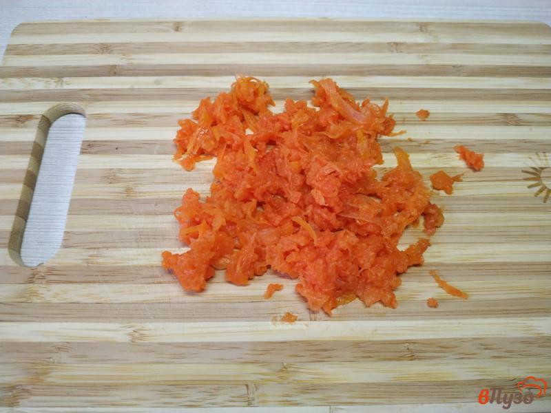 Фото приготовление рецепта: Омлет с морковью в микроволновке шаг №1