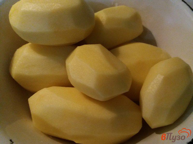 Фото приготовление рецепта: Драники из картофеля без муки и яиц шаг №1