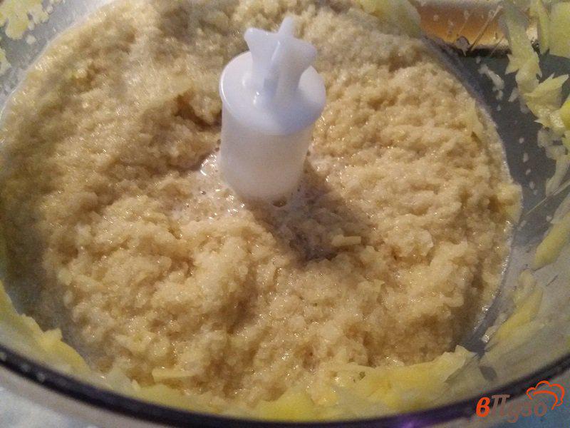 Фото приготовление рецепта: Драники из картофеля без муки и яиц шаг №3