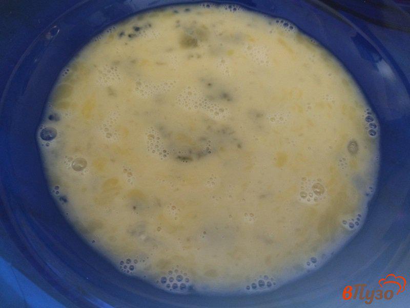 Фото приготовление рецепта: Спинки трески в яичном кляре шаг №3