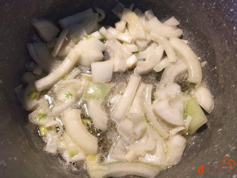 Фото приготовление рецепта: Суп-пюре из цветной капусты шаг №3