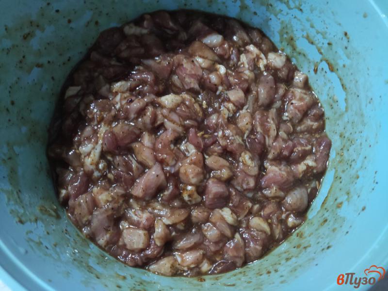 Фото приготовление рецепта: Рубленные котлеты из свинины с соевым соусом шаг №3