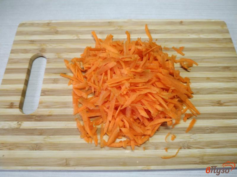 Фото приготовление рецепта: Фаршированные яйца морковью с чесноком шаг №1