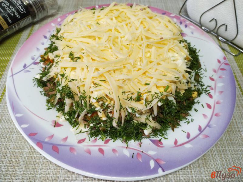 Фото приготовление рецепта: Слоёный салат из печени шаг №15