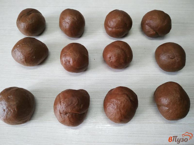 Фото приготовление рецепта: Шоколадные пряники с корицей шаг №7