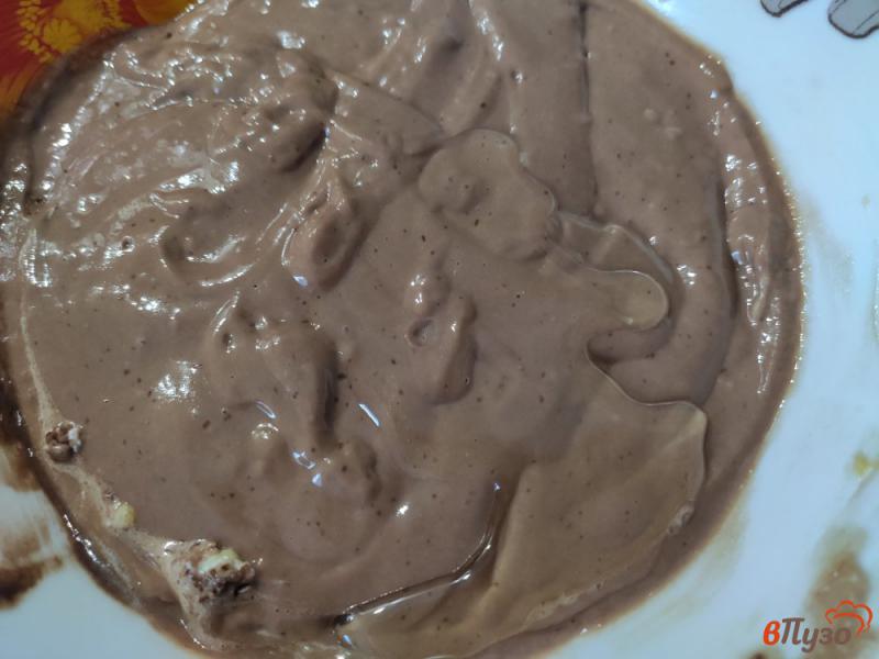 Фото приготовление рецепта: Шоколадные вафли на сметане с шоколадным соусом шаг №4