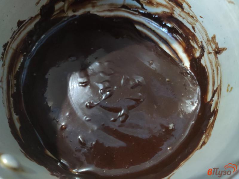 Фото приготовление рецепта: Шоколадные вафли на сметане с шоколадным соусом шаг №7